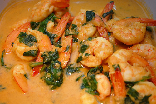 Curried shrimps and spinach