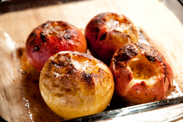 Baked Apples with Cinnamon and Butter - Red Ape Cinnamon