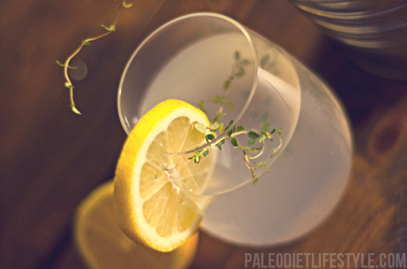 Fresh Lemonade with Thyme