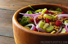 Raspberry and spinach salad
