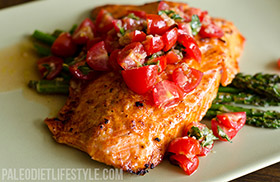Salmon with cherry tomato salsa and asparagus