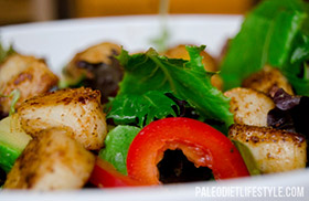 Spicy scallop salad