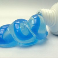 Brush your teeth the Paleo way